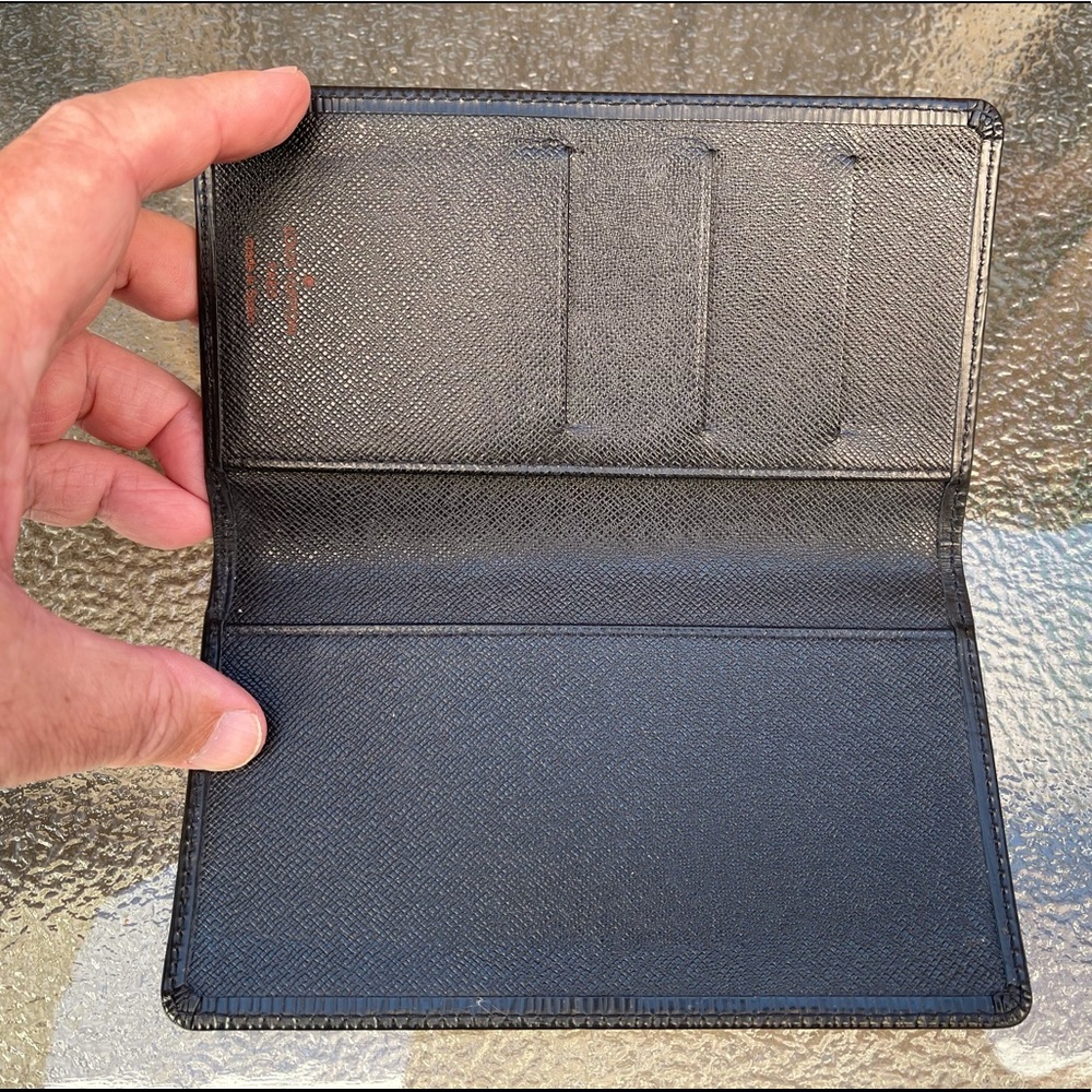 LOUIS VUITTON Porte-Yen 3-Card Bifold